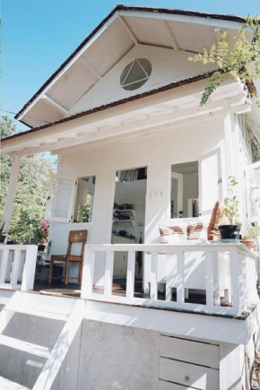 Sunrise Villa By Samadhi Living